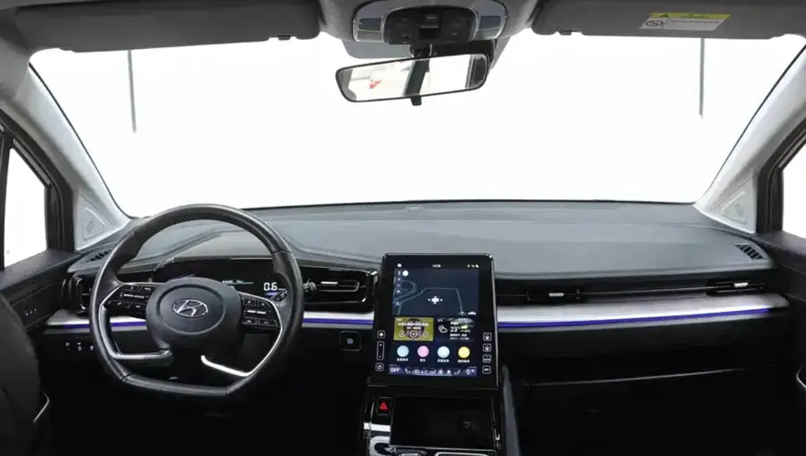 2022 Hyundai Custo 1.5T 170HP L4 8AT,autocango,china used car exporter,china ev exporter,chinese used car exporter,chinese used ev exporter