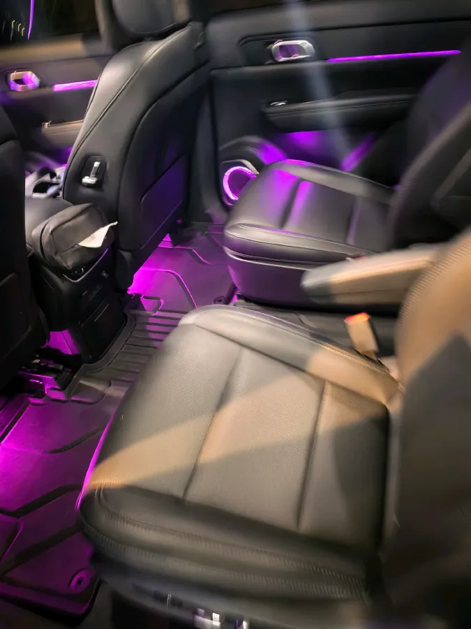 2021 Li ONE Range Extended 131HP REEV 40.5KWH,autocango,china used car exporter,china ev exporter,chinese used car exporter,chinese used ev exporter