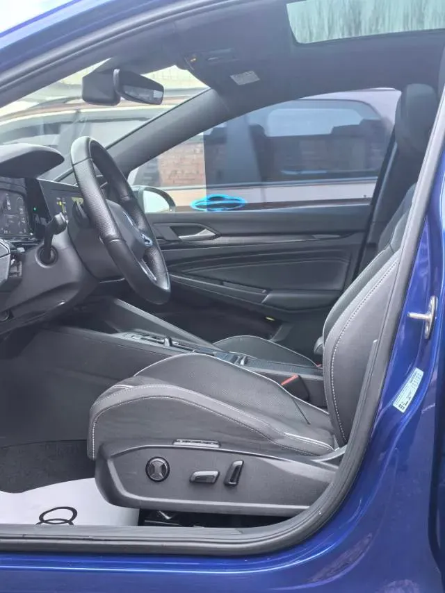 2021 Volkswagen Golf 1.4T 150HP L4 7DCT,autocango,china used car exporter,china ev exporter,chinese used car exporter,chinese used ev exporter