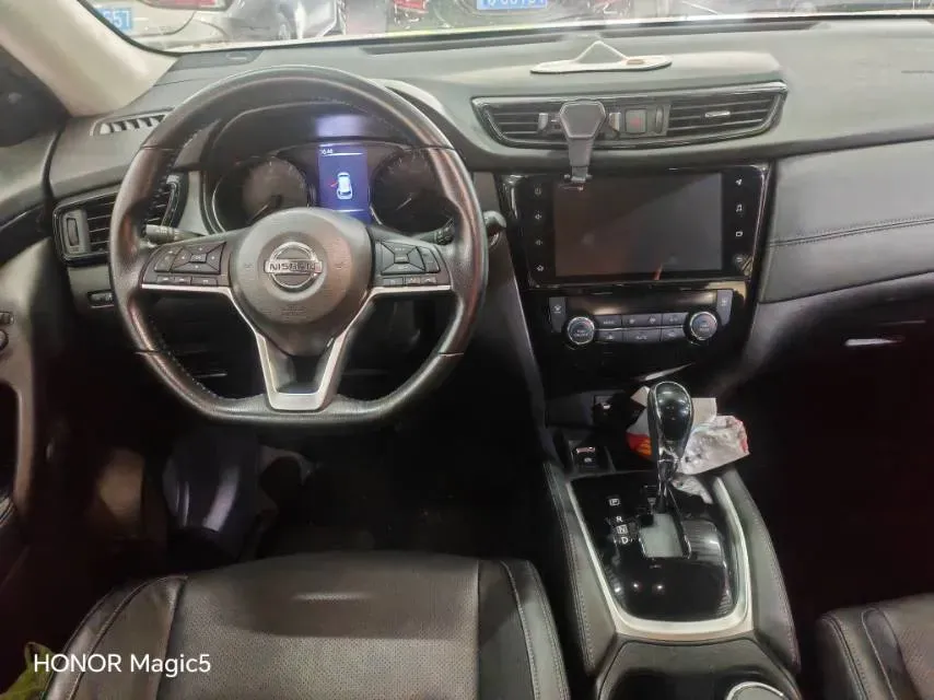 2020 Nissan X-Trail 2.0L 154HP L4 CVT,autocango,china used car exporter,china ev exporter,chinese used car exporter,chinese used ev exporter