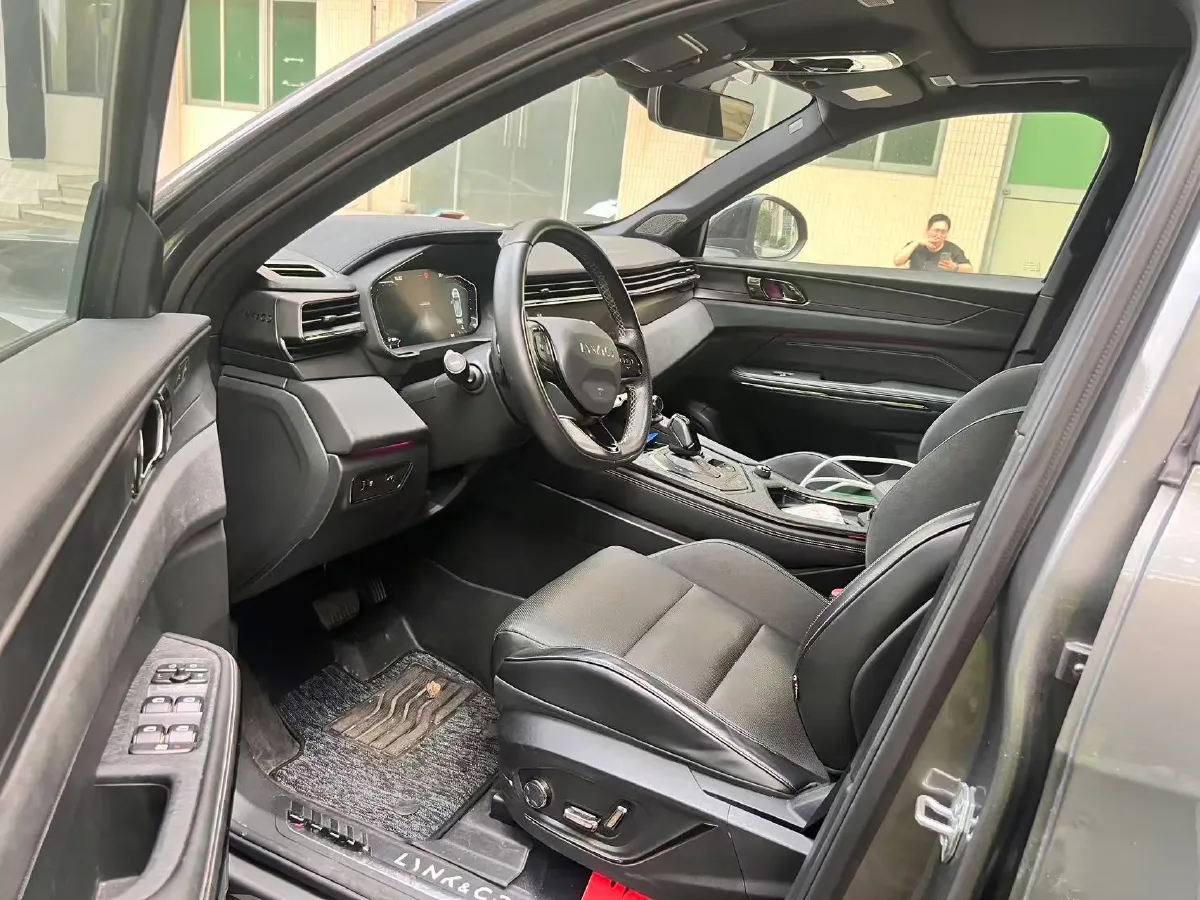 2021 LYNK&CO 01 2.0T 254HP L4 8AT,autocango,china used car exporter,china ev exporter,chinese used car exporter,chinese used ev exporter