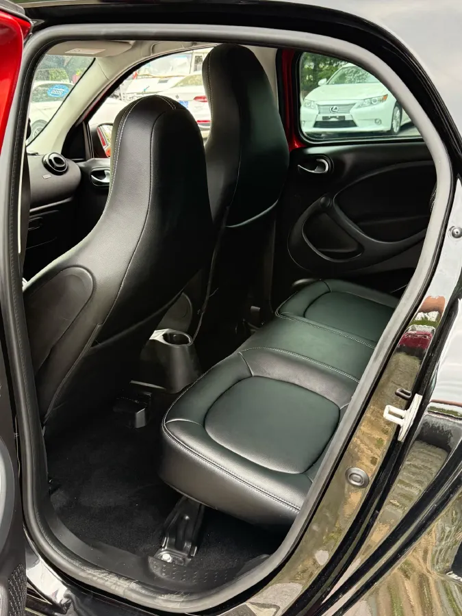 2018 HuangHai JiaoLong 2.4L 143HP L4 5AT,autocango,china used car exporter,china ev exporter,chinese used car exporter,chinese used ev exporter