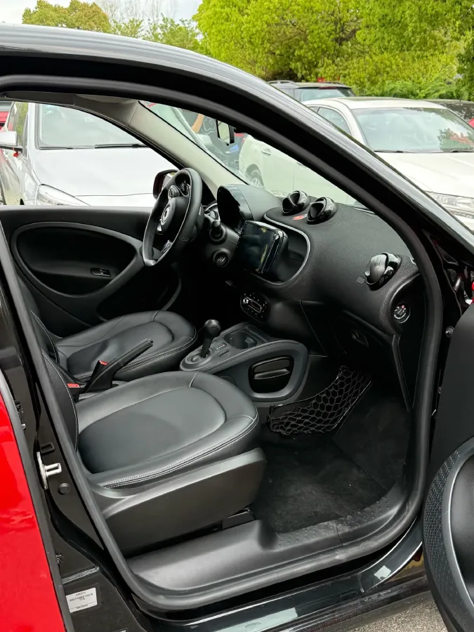 2018 HuangHai JiaoLong 2.4L 143HP L4 5AT,autocango,china used car exporter,china ev exporter,chinese used car exporter,chinese used ev exporter