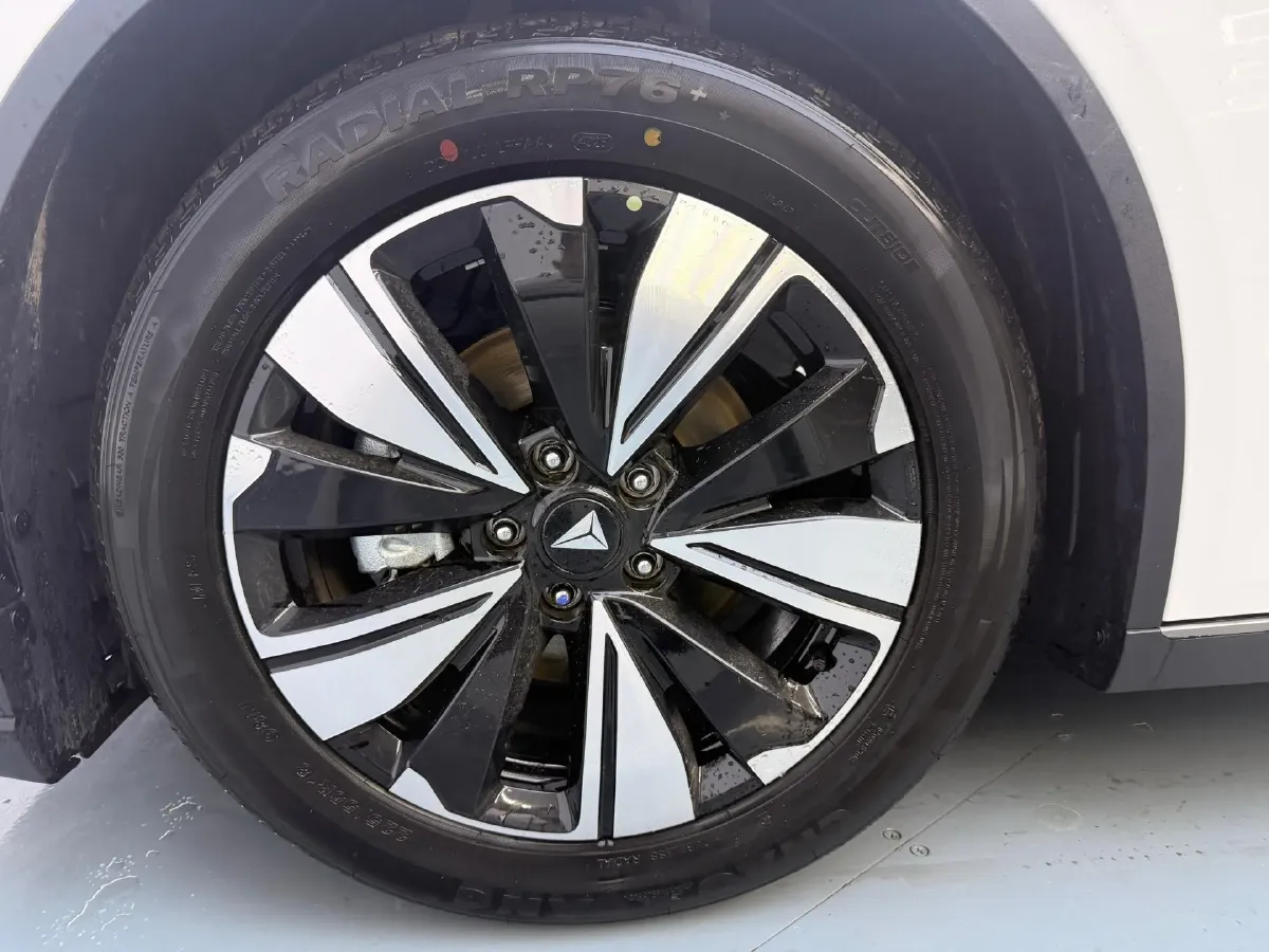 2026 Deepal L07 BEV,autocango,china used car exporter,china ev exporter,chinese used car exporter,chinese used ev exporter