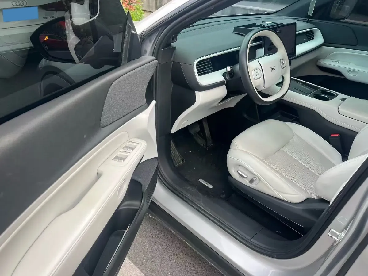 2023 Xpeng G6 BEV 87.5KWH,autocango,china used car exporter,china ev exporter,chinese used car exporter,chinese used ev exporter