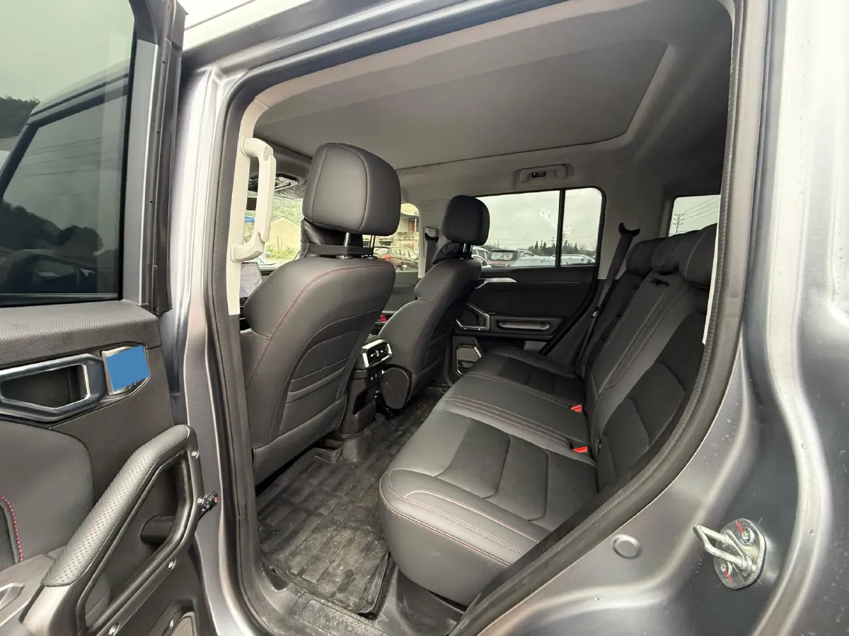 2023 Jetour Traveller 1.5T 184HP L4 7DCT,autocango,china used car exporter,china ev exporter,chinese used car exporter,chinese used ev exporter