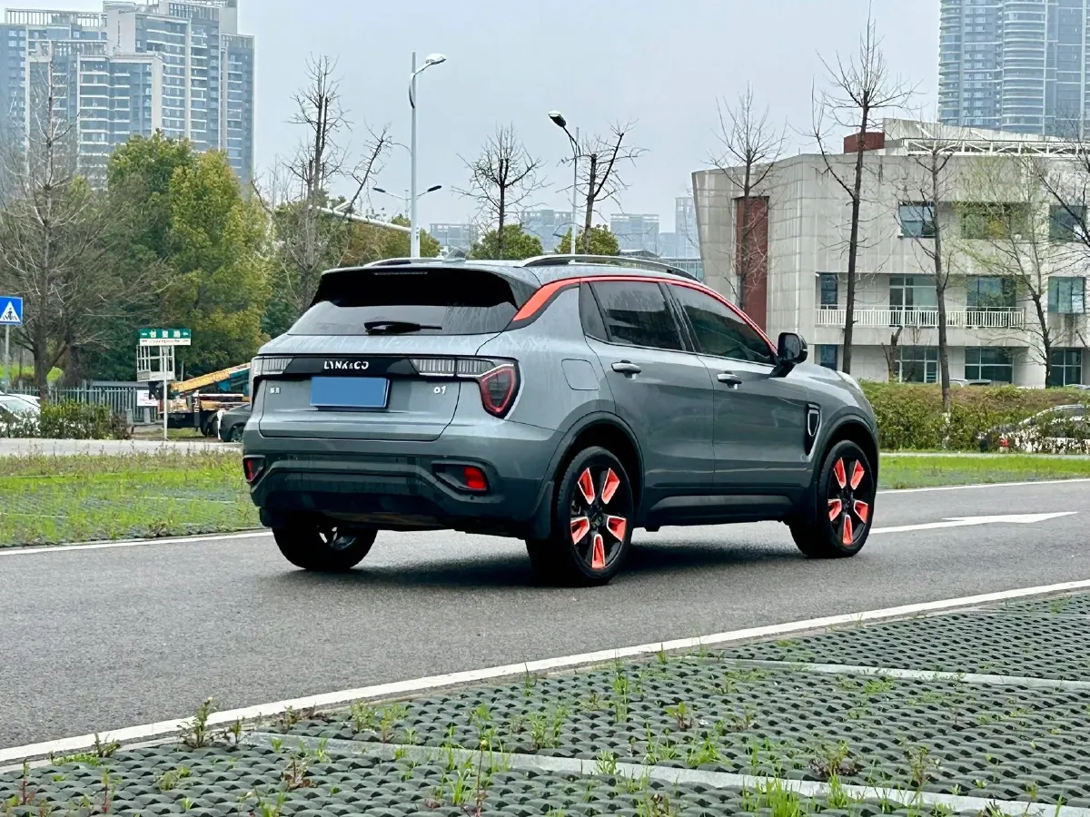 2019 Beijing BJ40 2.0T 218HP L4 6AT,autocango,china used car exporter,china ev exporter,chinese used car exporter,chinese used ev exporter
