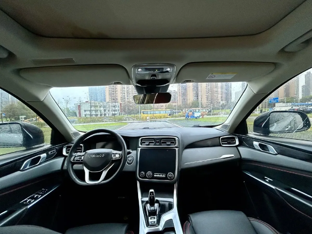 2019 Beijing BJ40 2.0T 218HP L4 6AT,autocango,china used car exporter,china ev exporter,chinese used car exporter,chinese used ev exporter