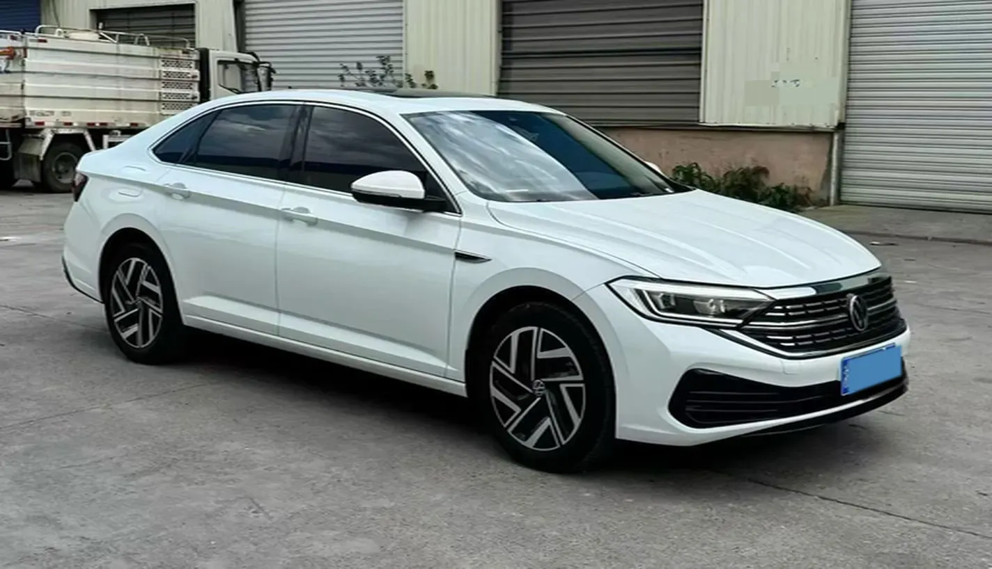 2025 Volkswagen Sagitar 1.5T 160HP L4 7DCT,autocango,china used car exporter,china ev exporter,chinese used car exporter,chinese used ev exporter