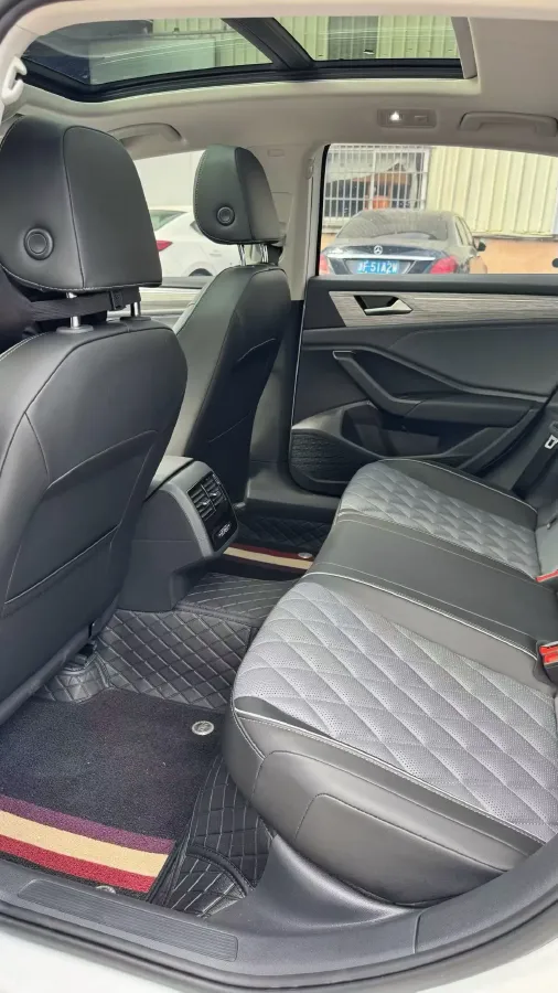 2025 Volkswagen Sagitar 1.5T 160HP L4 7DCT,autocango,china used car exporter,china ev exporter,chinese used car exporter,chinese used ev exporter