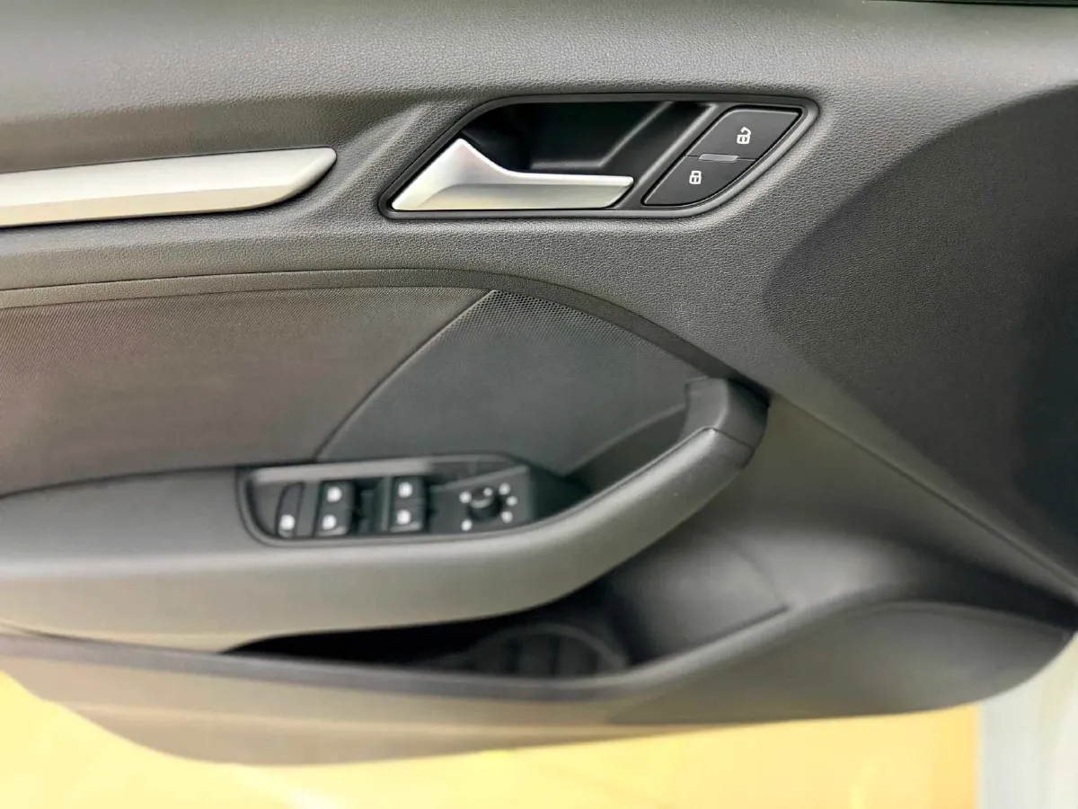 2020 Audi A3 1.4T 150HP L4 7DCT,autocango,china used car exporter,china ev exporter,chinese used car exporter,chinese used ev exporter