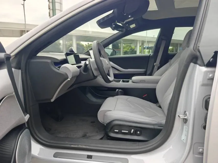 2025 NIO ET5 BEV,autocango,china used car exporter,china ev exporter,chinese used car exporter,chinese used ev exporter