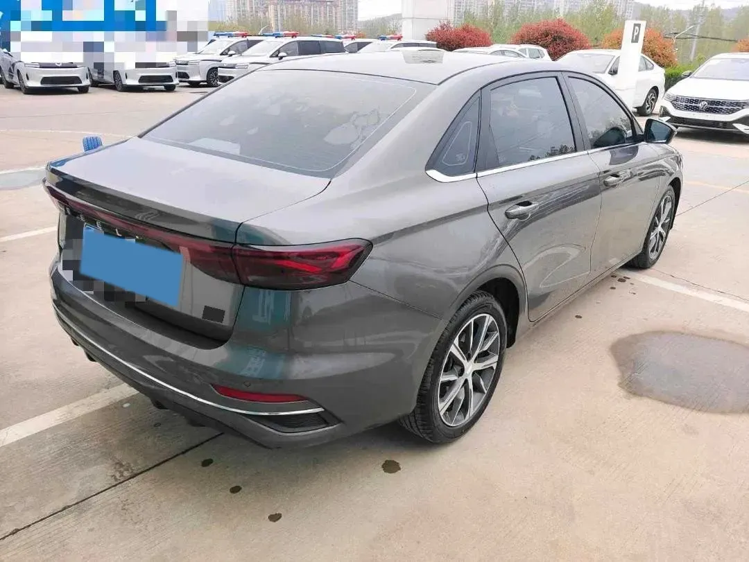 2022 Geely Emgrand 1.5L 114HP L4 CVT,autocango,china used car exporter,china ev exporter,chinese used car exporter,chinese used ev exporter