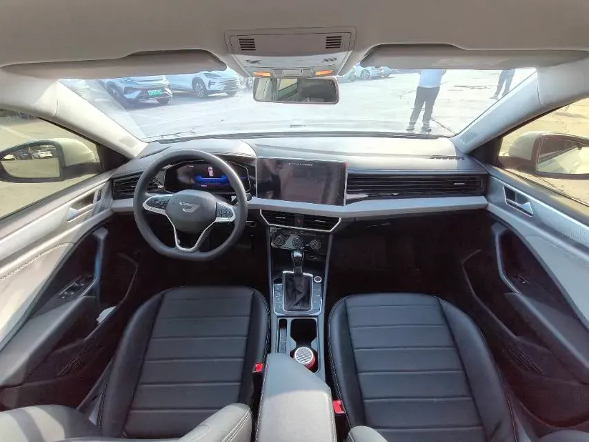 2025 Jetta JettaVA7 1.4T 150HP L4 7DCT,autocango,china used car exporter,china ev exporter,chinese used car exporter,chinese used ev exporter