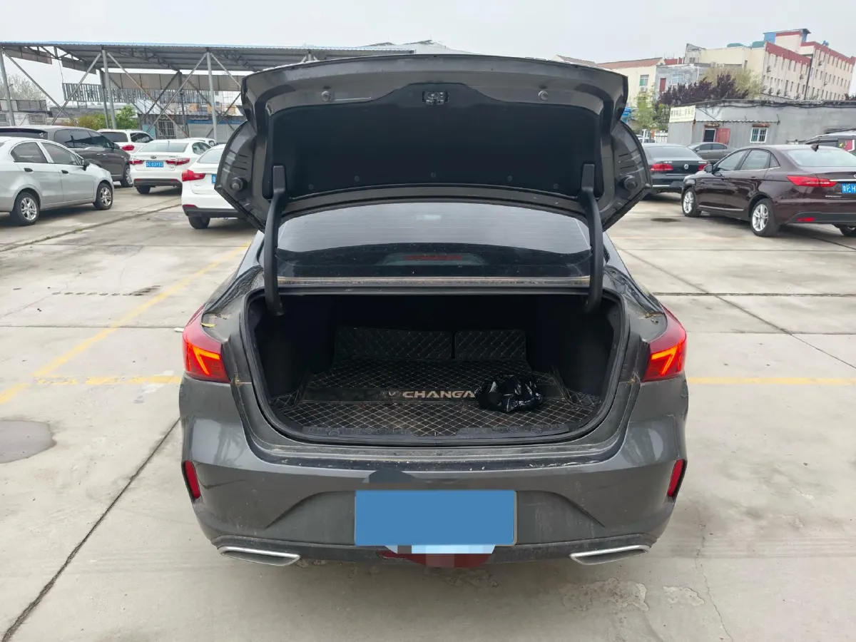 2022 ChangAn Eado 1.4T 160HP L4 7DCT,autocango,china used car exporter,china ev exporter,chinese used car exporter,chinese used ev exporter