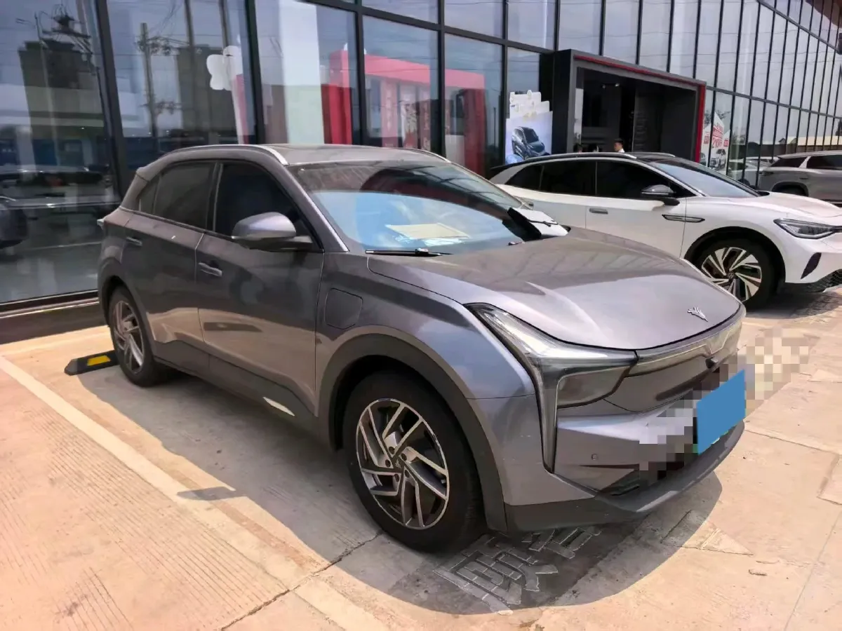 2021 GAC Trumpchi M6 1.5T 169HP L4 7DCT,autocango,china used car exporter,china ev exporter,chinese used car exporter,chinese used ev exporter
