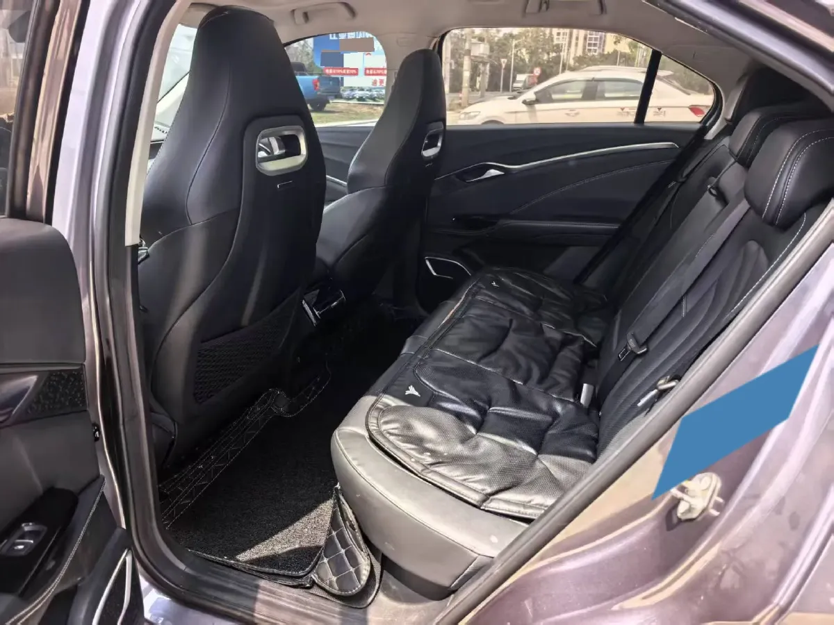 2021 GAC Trumpchi M6 1.5T 169HP L4 7DCT,autocango,china used car exporter,china ev exporter,chinese used car exporter,chinese used ev exporter