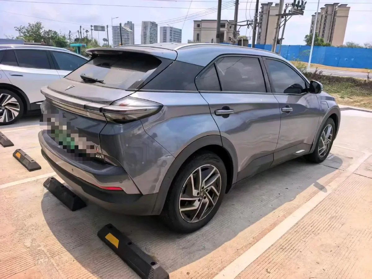 2021 GAC Trumpchi M6 1.5T 169HP L4 7DCT,autocango,china used car exporter,china ev exporter,chinese used car exporter,chinese used ev exporter