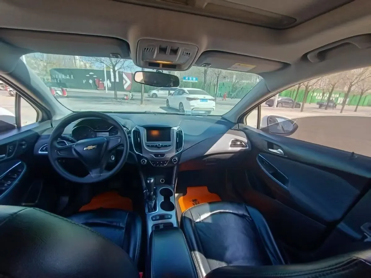 2018 Chevrolet Cruze 1.5L 114HP L4 6AT,autocango,china used car exporter,china ev exporter,chinese used car exporter,chinese used ev exporter