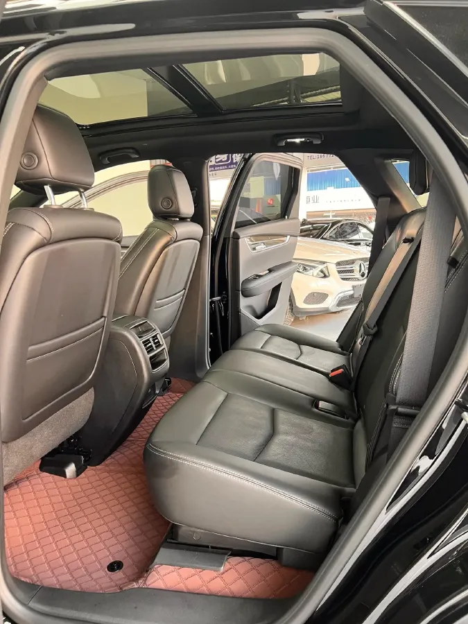 2022 Cadillac XT5 2.0T 237HP L4 9AT,autocango,china used car exporter,china ev exporter,chinese used car exporter,chinese used ev exporter