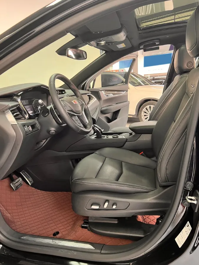 2022 Cadillac XT5 2.0T 237HP L4 9AT,autocango,china used car exporter,china ev exporter,chinese used car exporter,chinese used ev exporter