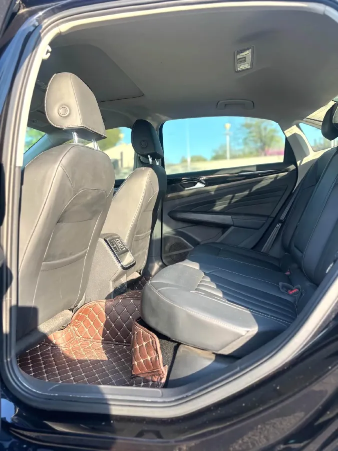 2020 Volkswagen Passat 1.4T 150HP L4 7DCT,autocango,china used car exporter,china ev exporter,chinese used car exporter,chinese used ev exporter