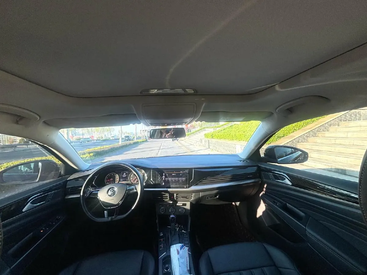 2020 Volkswagen Passat 1.4T 150HP L4 7DCT,autocango,china used car exporter,china ev exporter,chinese used car exporter,chinese used ev exporter