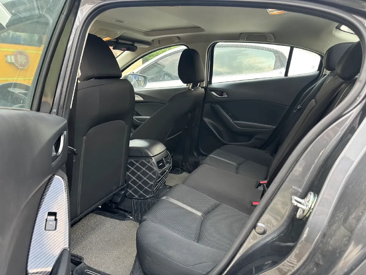 2017 Mazda 3 Axela 1.5L 117HP L4 6AT,autocango,china used car exporter,china ev exporter,chinese used car exporter,chinese used ev exporter