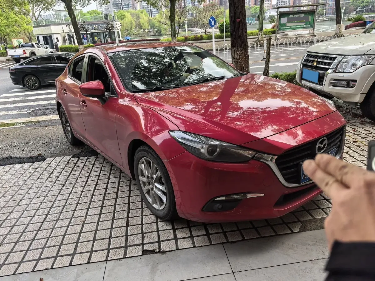 2017 Mazda 3 Axela 1.5L 117HP L4 6AT,autocango,china used car exporter,china ev exporter,chinese used car exporter,chinese used ev exporter