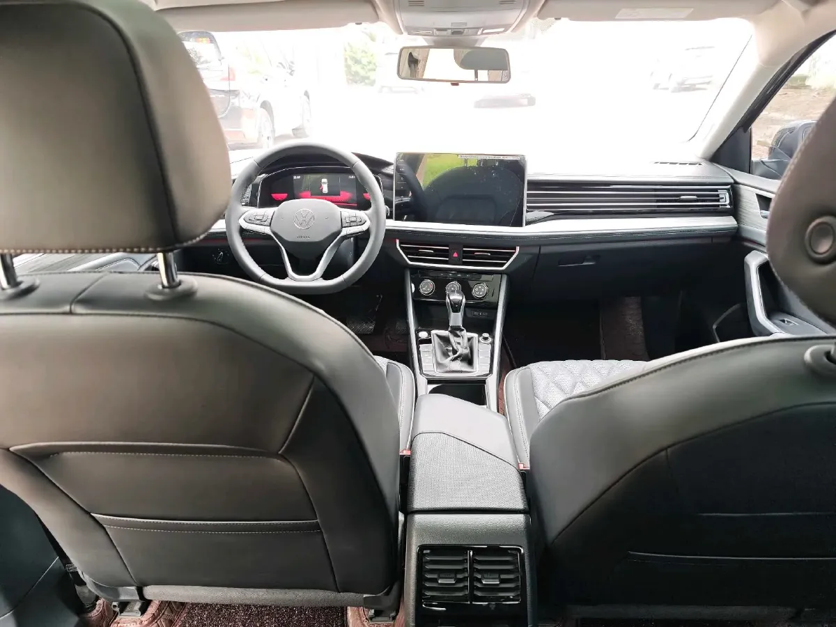 2025 Volkswagen Sagitar 1.5T 160HP L4 7DCT,autocango,china used car exporter,china ev exporter,chinese used car exporter,chinese used ev exporter