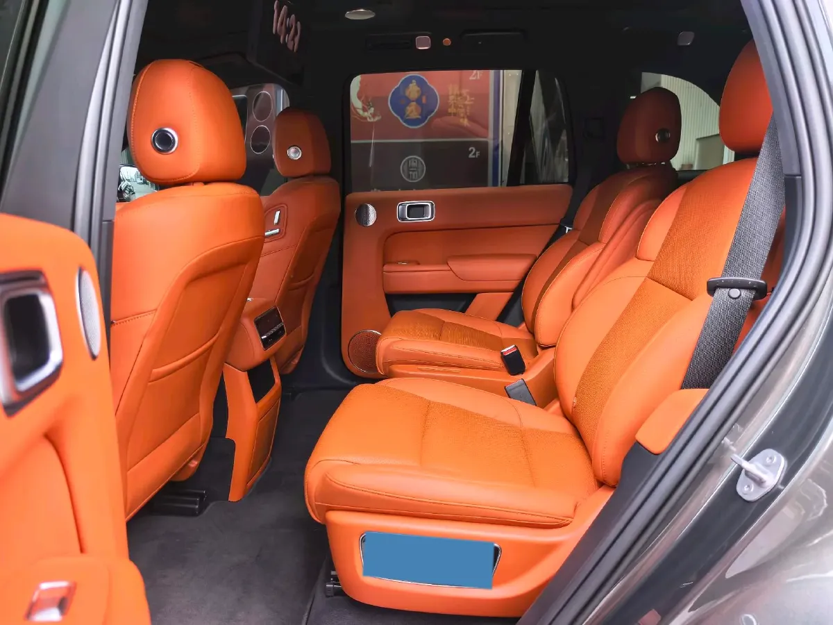 2023 Li L8 Range Extended 154HP REEV 40.9KWH,autocango,china used car exporter,china ev exporter,chinese used car exporter,chinese used ev exporter