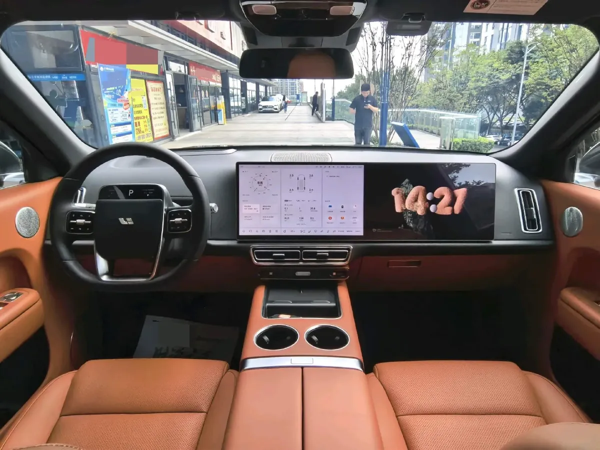 2023 Li L8 Range Extended 154HP REEV 40.9KWH,autocango,china used car exporter,china ev exporter,chinese used car exporter,chinese used ev exporter