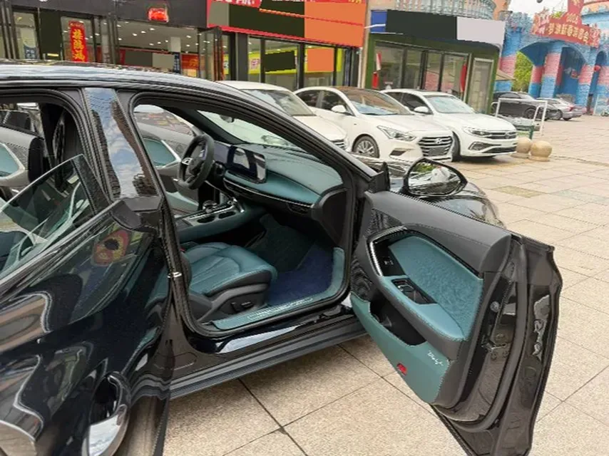 2023 MG 7 2.0T 261HP L4 9AT,autocango,china used car exporter,china ev exporter,chinese used car exporter,chinese used ev exporter