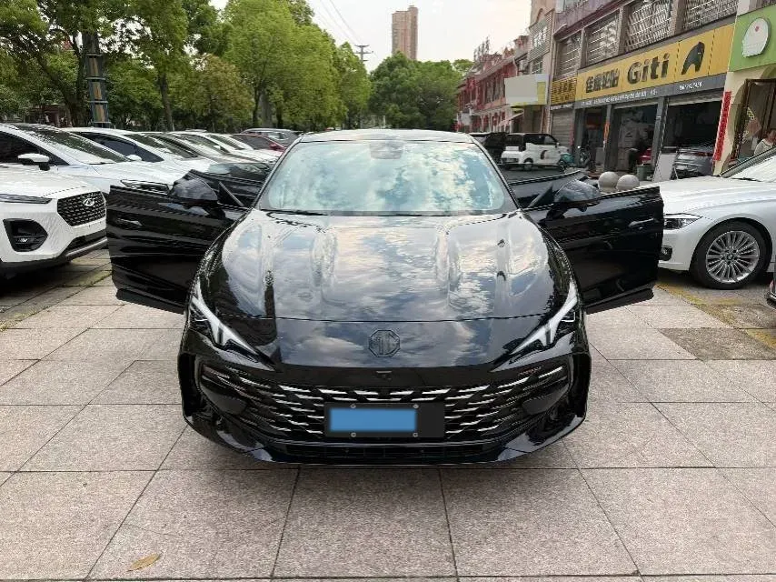 2023 MG 7 2.0T 261HP L4 9AT,autocango,china used car exporter,china ev exporter,chinese used car exporter,chinese used ev exporter