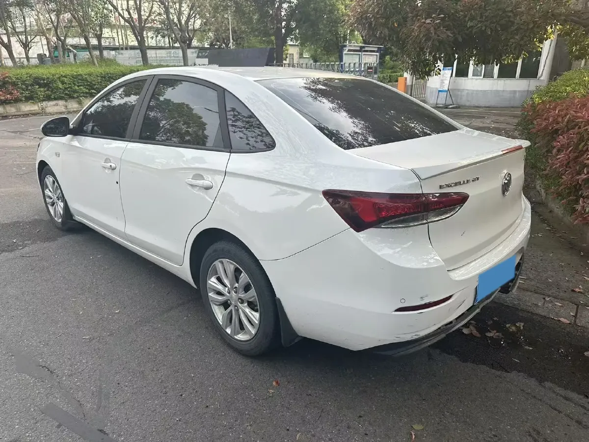 2021 Buick Excelle 1.5L 113HP L4 6AT,autocango,china used car exporter,china ev exporter,chinese used car exporter,chinese used ev exporter