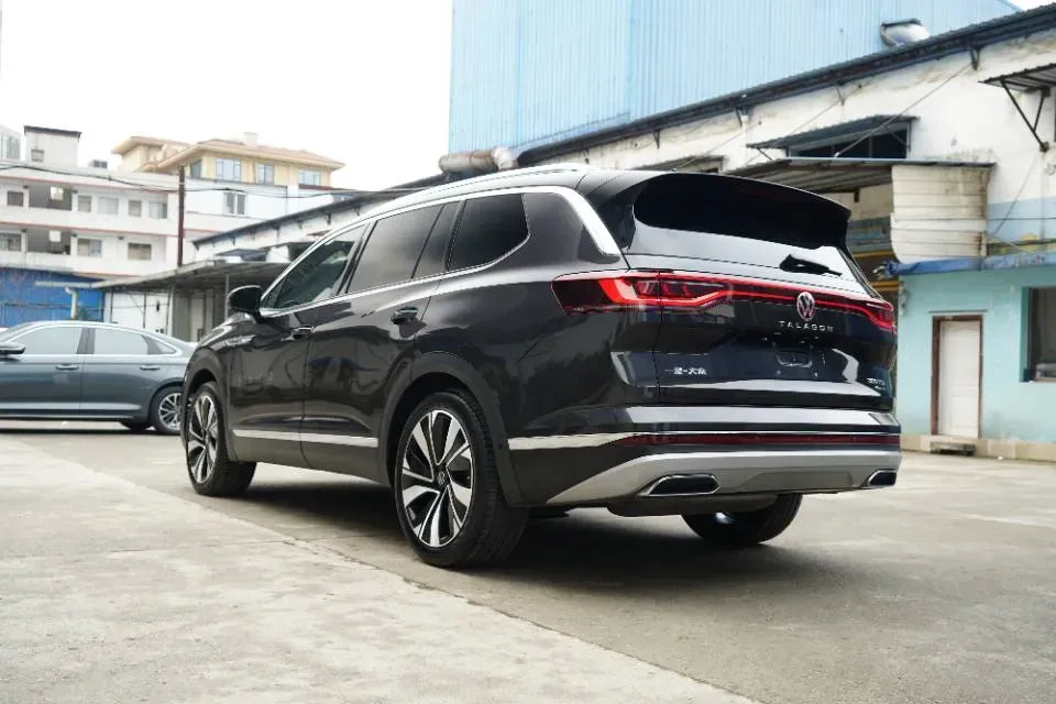 2025 Volkswagen Talagon 2.0T 220HP L4 7DCT,autocango,china used car exporter,china ev exporter,chinese used car exporter,chinese used ev exporter