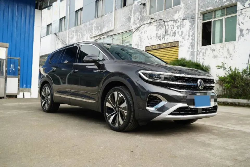 2025 Volkswagen Talagon 2.0T 220HP L4 7DCT,autocango,china used car exporter,china ev exporter,chinese used car exporter,chinese used ev exporter