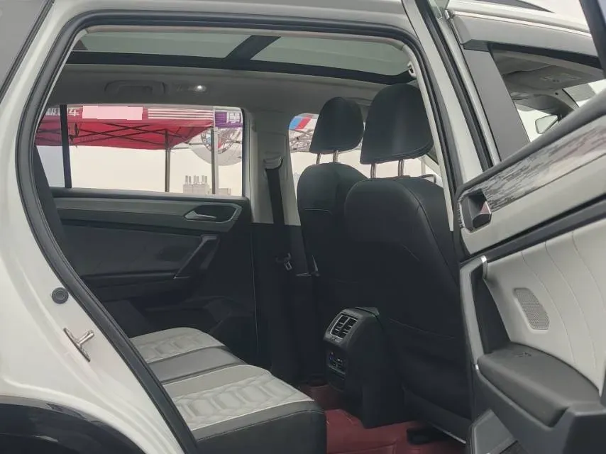 2023 Volkswagen Tayron 2.0T 186HP L4 7DCT,autocango,china used car exporter,china ev exporter,chinese used car exporter,chinese used ev exporter