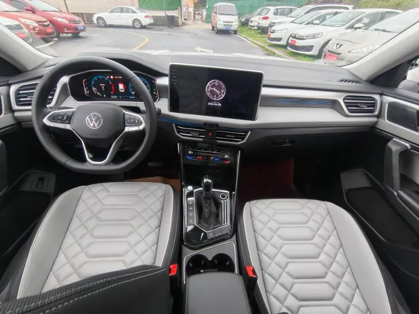 2023 Volkswagen Tayron 2.0T 186HP L4 7DCT,autocango,china used car exporter,china ev exporter,chinese used car exporter,chinese used ev exporter