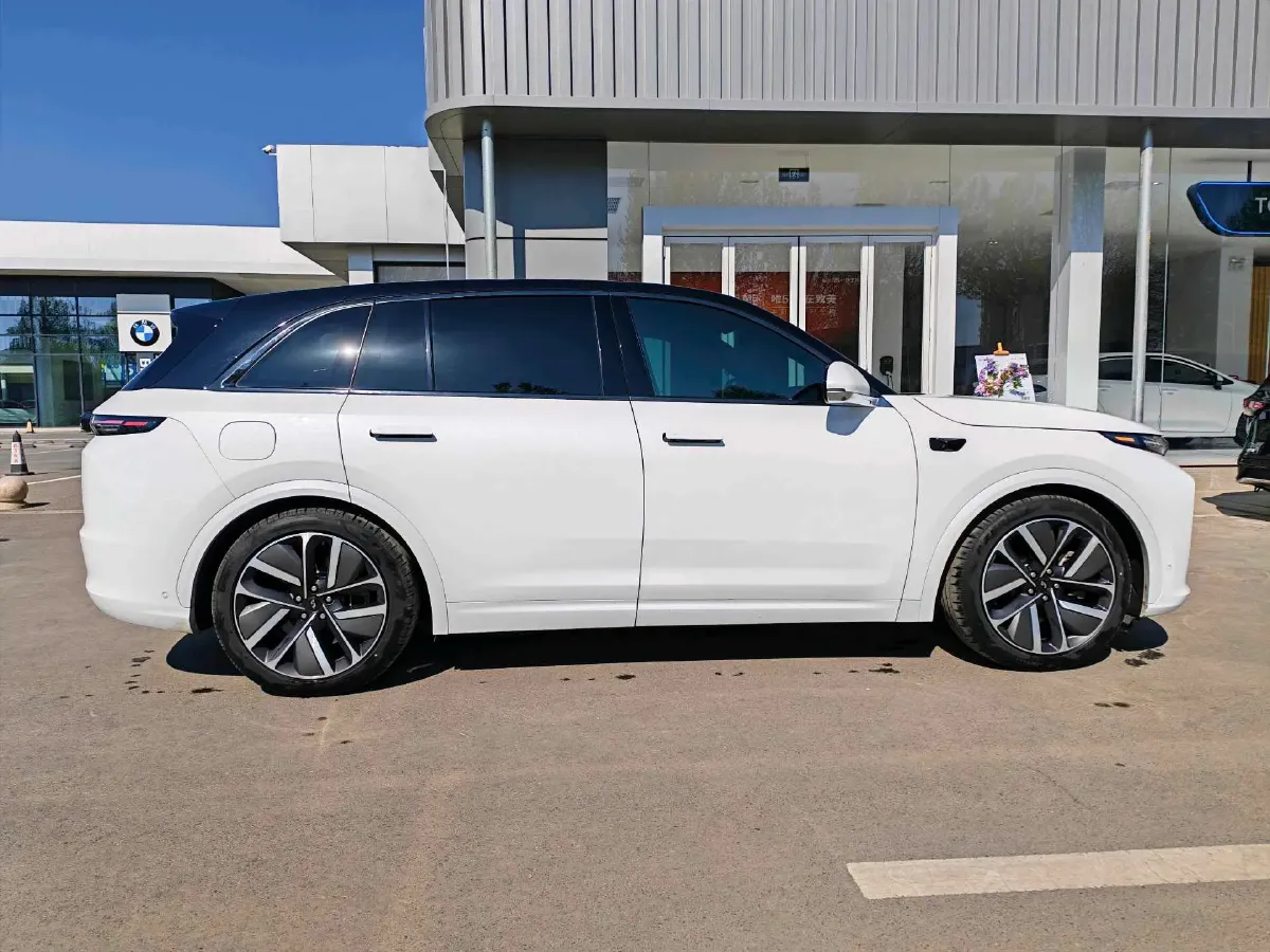 2023 Li L7 Range Extended 154HP REEV 40.9KWH,autocango,china used car exporter,china ev exporter,chinese used car exporter,chinese used ev exporter