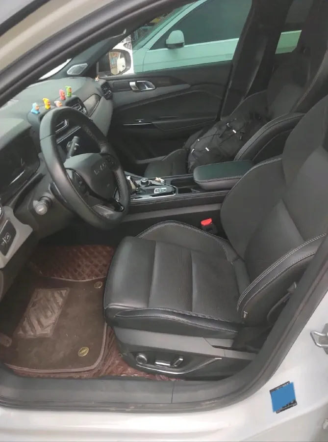 2022 LYNK&CO 03 1.5T 180HP L3 7DCT,autocango,china used car exporter,china ev exporter,chinese used car exporter,chinese used ev exporter