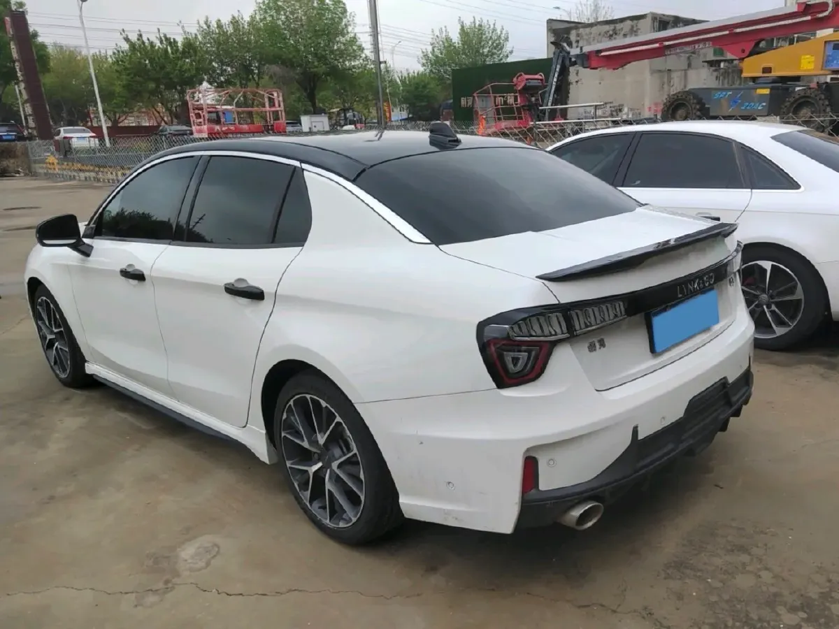 2022 LYNK&CO 03 1.5T 180HP L3 7DCT,autocango,china used car exporter,china ev exporter,chinese used car exporter,chinese used ev exporter