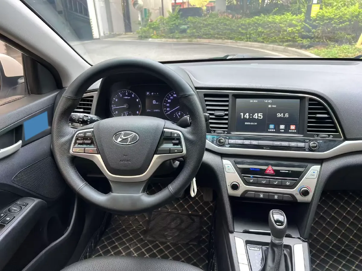 2016 Hyundai Elantra 1.6L 130HP L4 6AT,autocango,china used car exporter,china ev exporter,chinese used car exporter,chinese used ev exporter