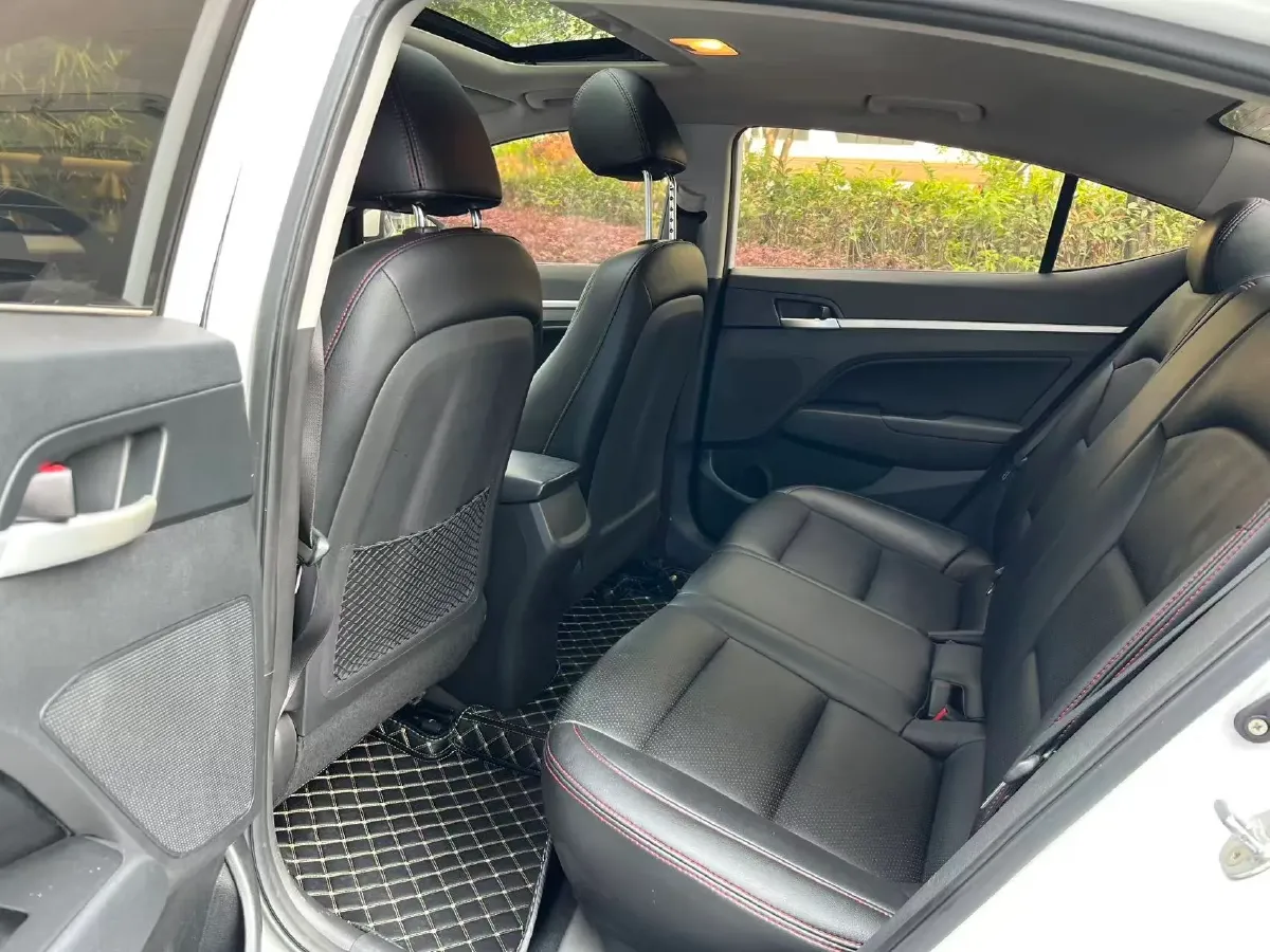 2016 Hyundai Elantra 1.6L 130HP L4 6AT,autocango,china used car exporter,china ev exporter,chinese used car exporter,chinese used ev exporter