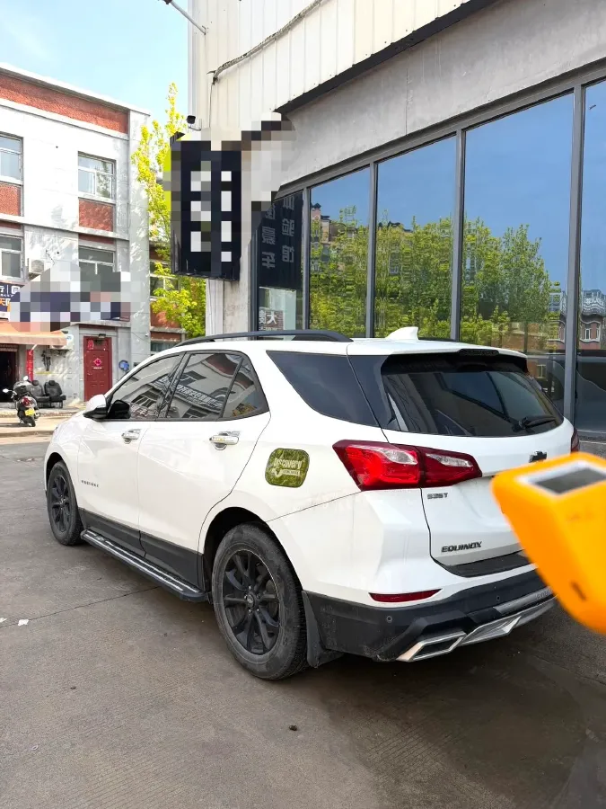 2019 Chevrolet Equinox 1.5T 169HP L4 6AT,autocango,china used car exporter,china ev exporter,chinese used car exporter,chinese used ev exporter