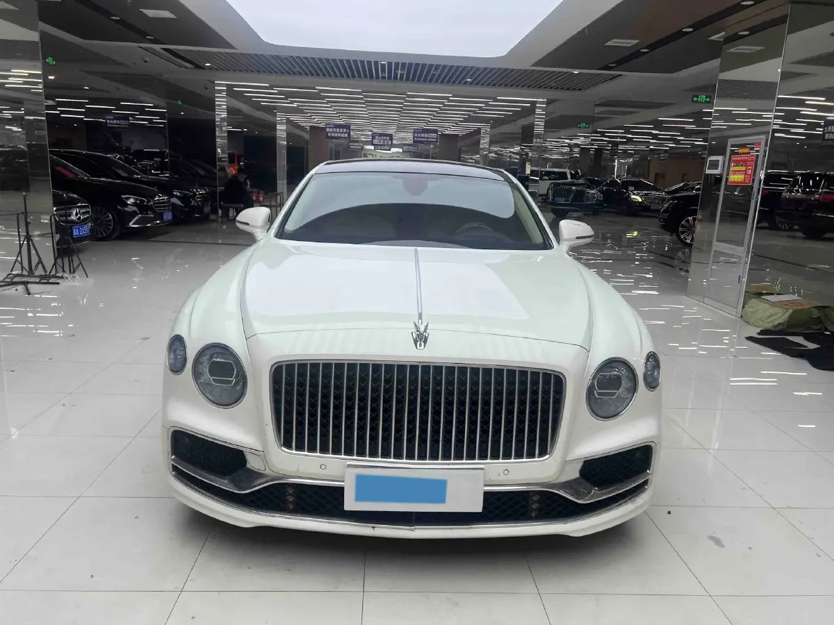 2021 Bentley Flying Spur 4.0T 550HP V8 8DCT,autocango,china used car exporter,china ev exporter,chinese used car exporter,chinese used ev exporter