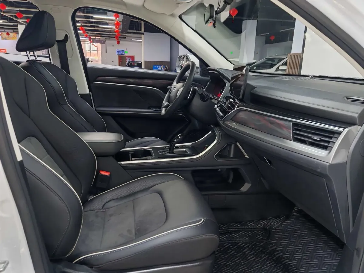 2021 Haval H6 1.5T 150HP L4 7DCT,autocango,china used car exporter,china ev exporter,chinese used car exporter,chinese used ev exporter