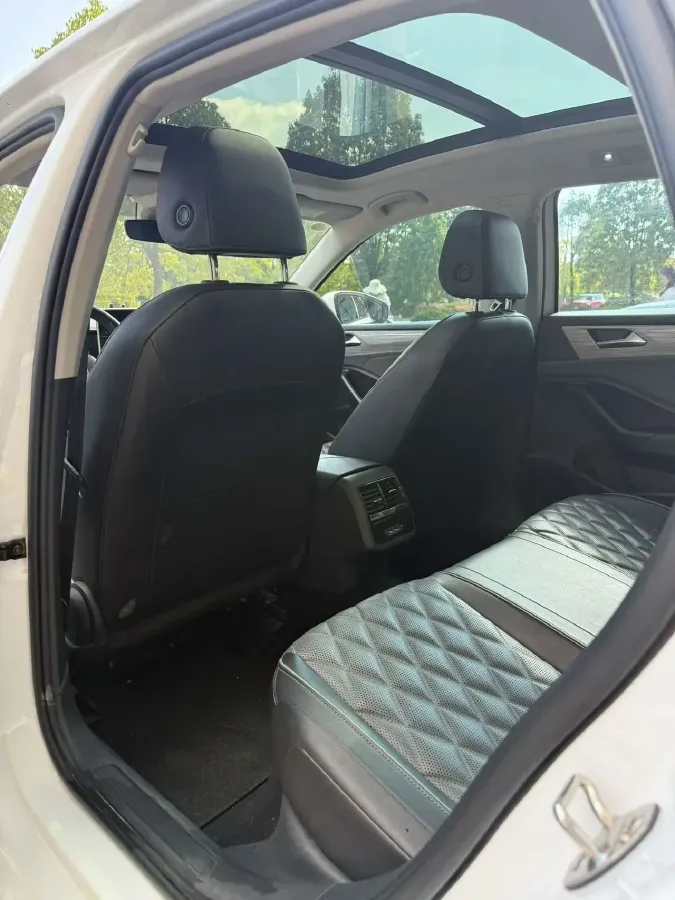 2022 Volkswagen Sagitar 1.4T 150HP L4 7DCT,autocango,china used car exporter,china ev exporter,chinese used car exporter,chinese used ev exporter