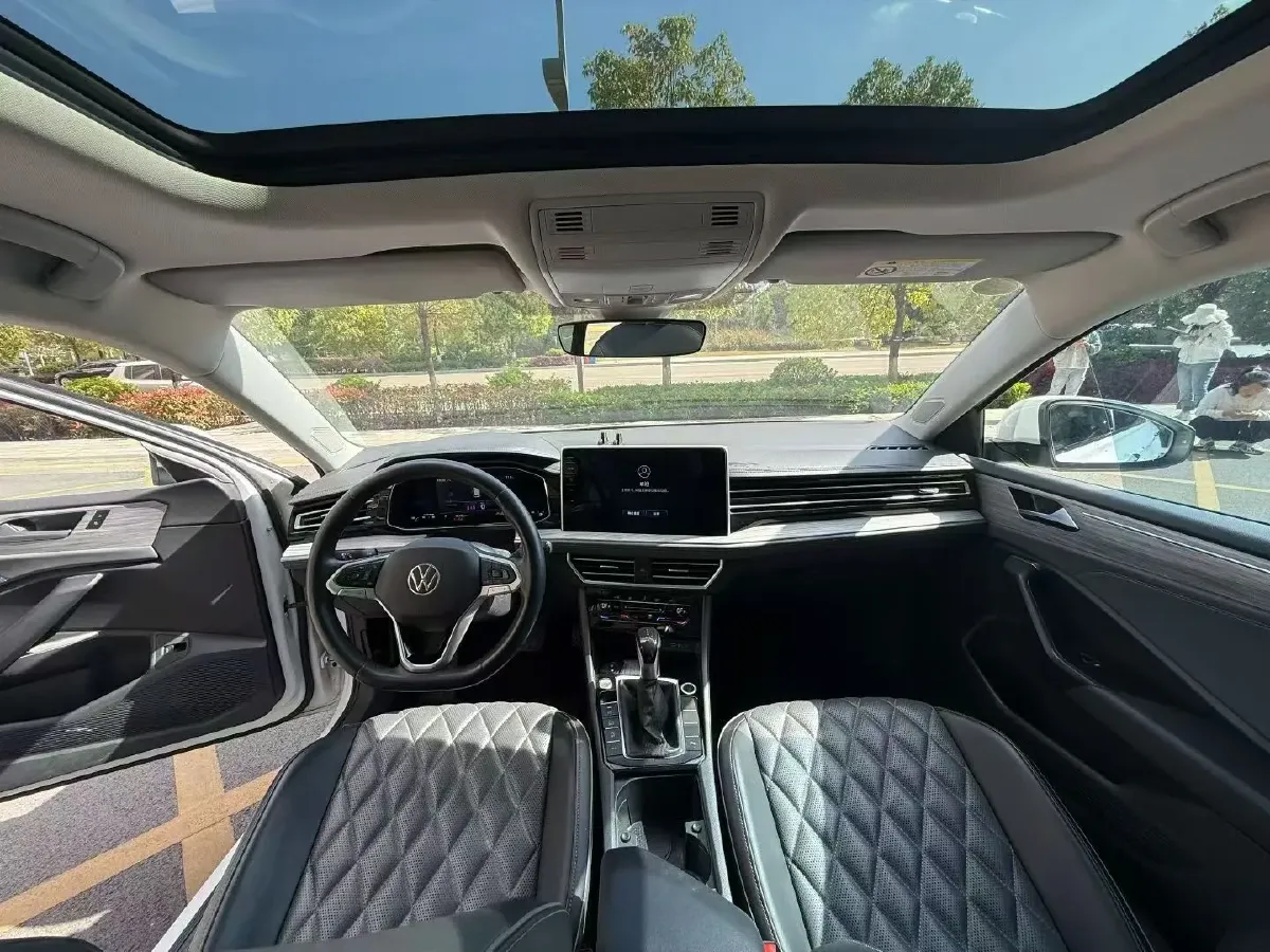 2022 Volkswagen Sagitar 1.4T 150HP L4 7DCT,autocango,china used car exporter,china ev exporter,chinese used car exporter,chinese used ev exporter