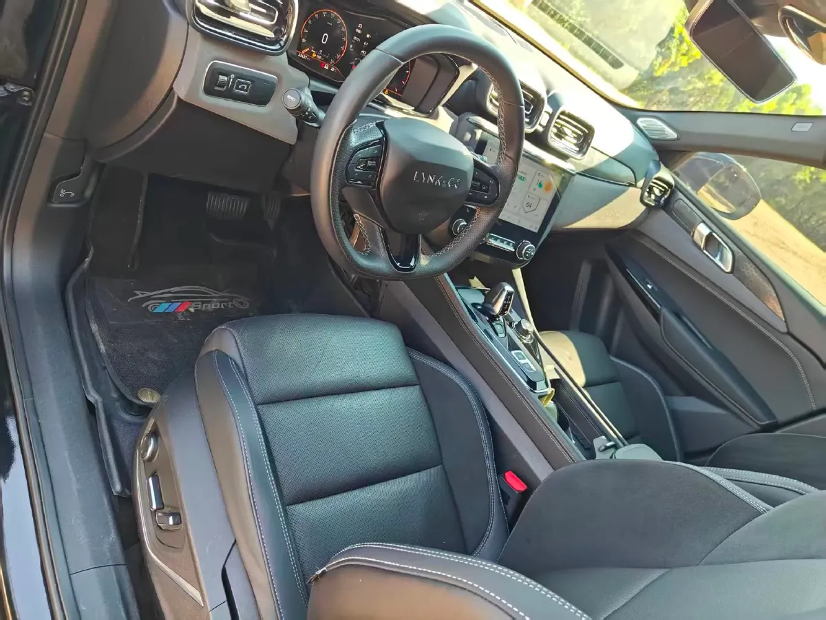 2022 LYNK&CO 03 1.5T 180HP L3 7DCT,autocango,china used car exporter,china ev exporter,chinese used car exporter,chinese used ev exporter